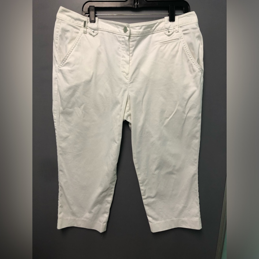 Larry Levine White Cropped Cotton/Spandex pants Size 16
